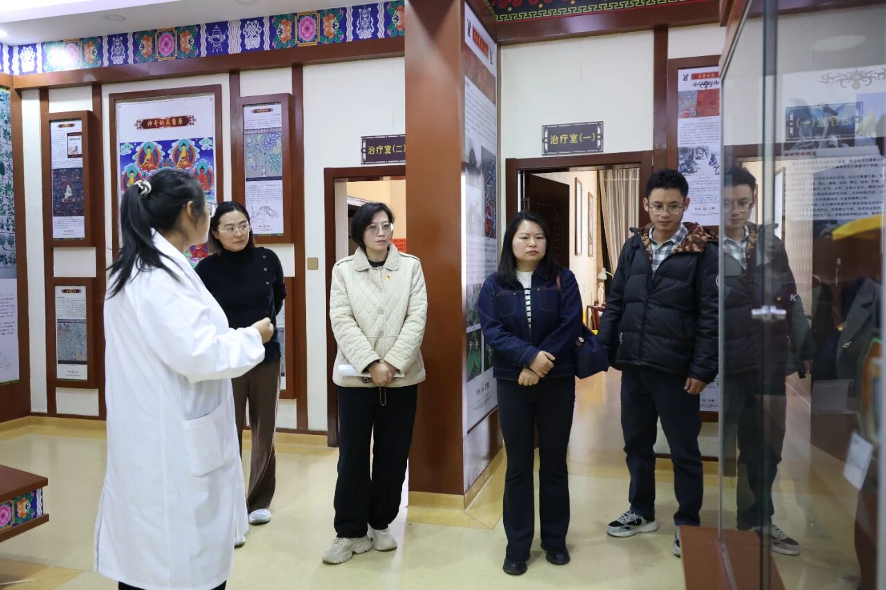 1762156050449064298.jpg 21f1f5d0cf702315c42cf38163fcce5e.jpg