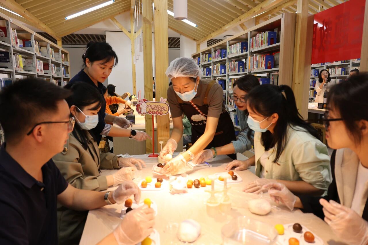 1762307388742080655.jpg 11fcca9952a8c3deaf30bd77b8a8acd3.jpg