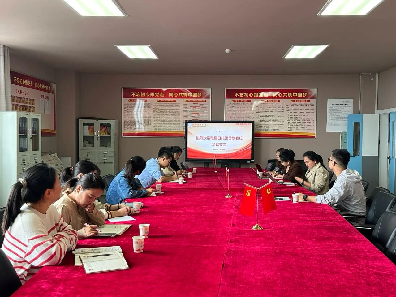 1762331258342099886.jpg d66320ea1df8e4996fcdb1cff46efdfe.jpg